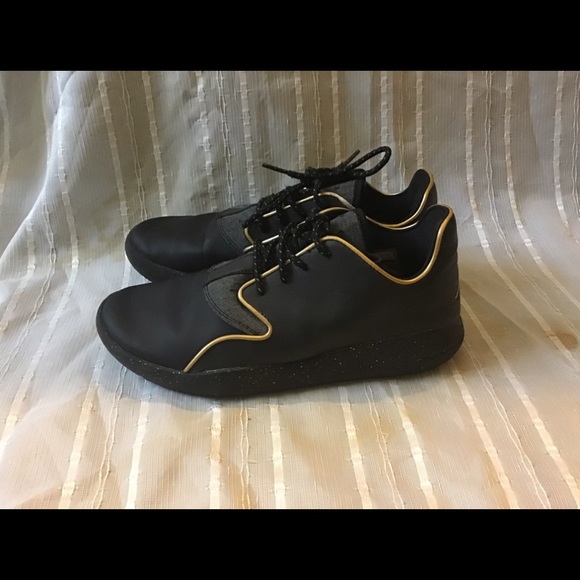 jordan eclipse gold and black